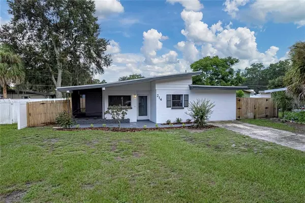 Lakeland, FL 33813,214 BOBBIE CIR