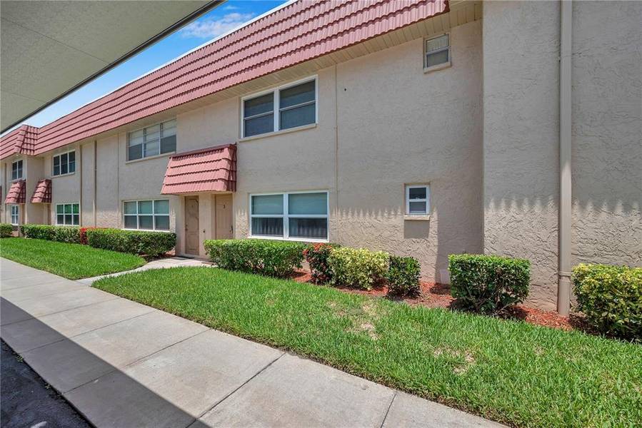 10039 62ND AVE N #3, St Petersburg, FL 33708