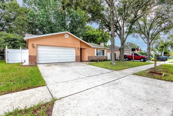 1691 E ORANGECREST AVE, Palm Harbor, FL 34683