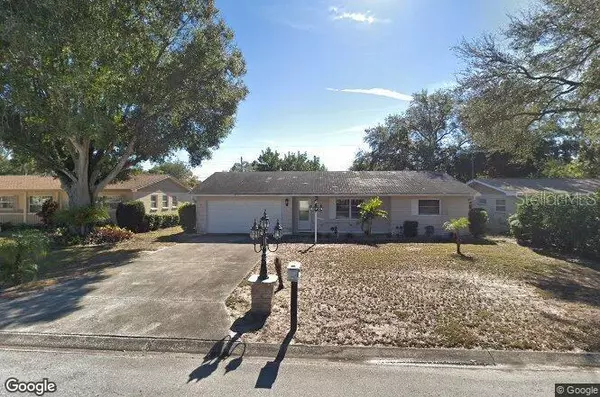 13556 PERIWINKLE AVE, Seminole, FL 33776