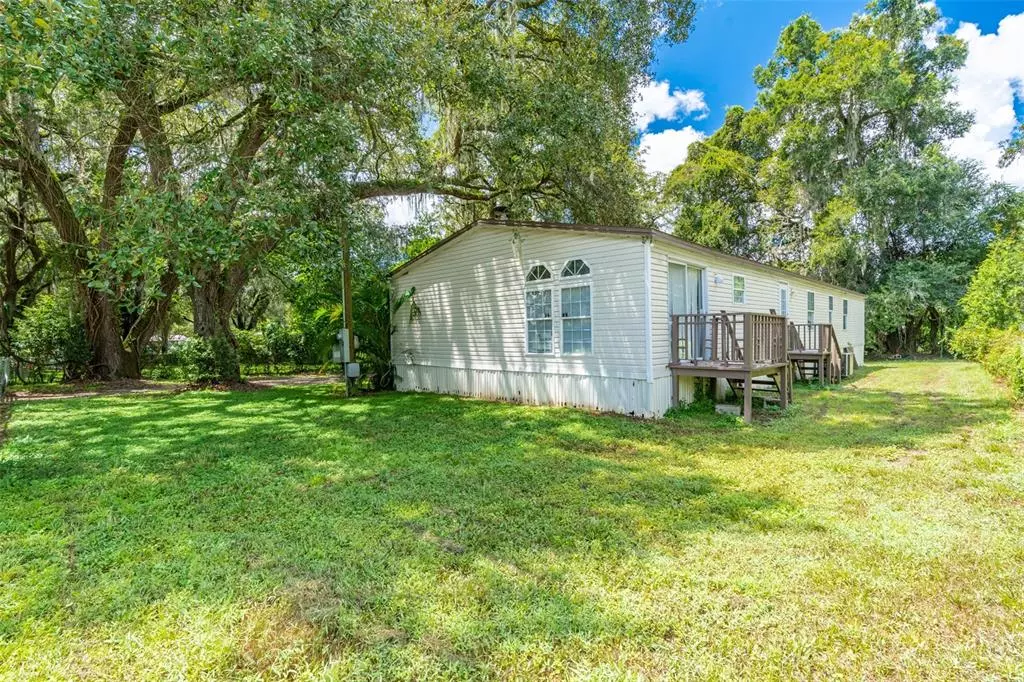 Seffner, FL 33584,1020 BRINWOOD DR