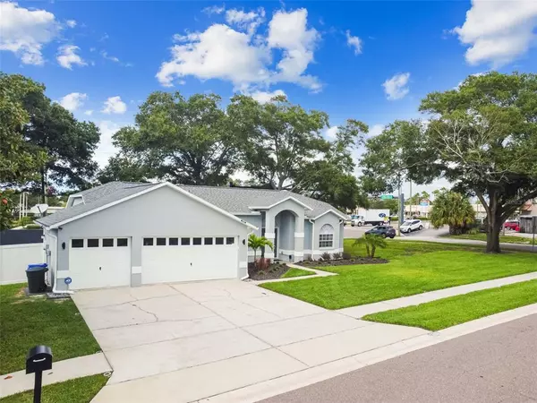 Dunedin, FL 34698,2098 BELLHURST DR