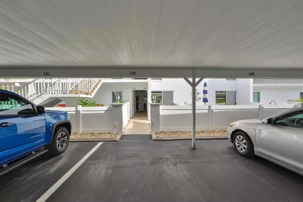 1655 S HIGHLAND AVE #D143, Clearwater, FL 33756