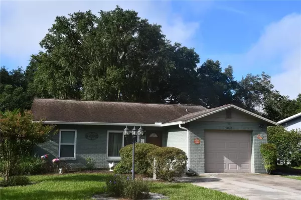 Zephyrhills, FL 33542,39767 MEADOWOOD LOOP