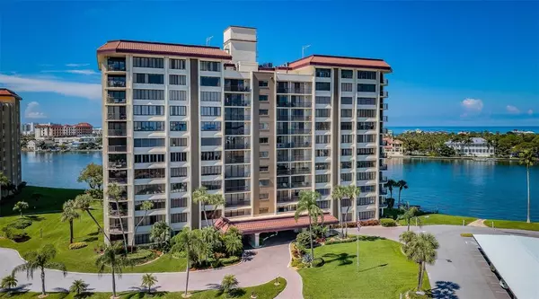 736 ISLAND WAY #303, Clearwater, FL 33767