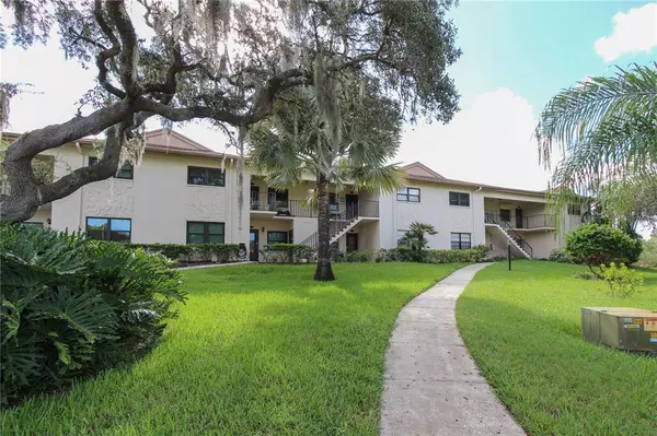 1694 SEASCAPE CIR #1694, Tarpon Springs, FL 34689