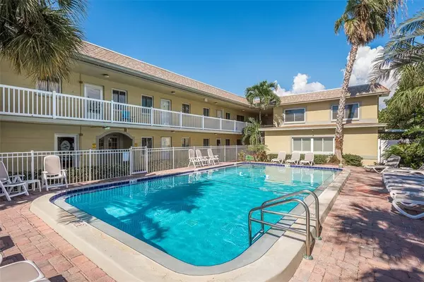 St Pete Beach, FL 33706,600 71ST AVE #2