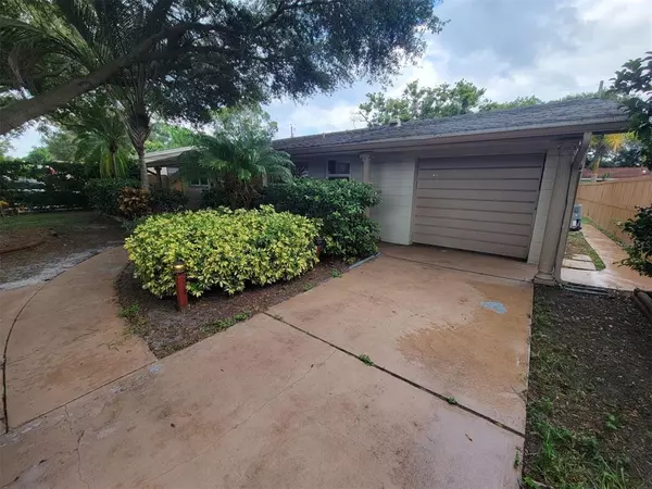 Seminole, FL 33772,11401 81ST PL