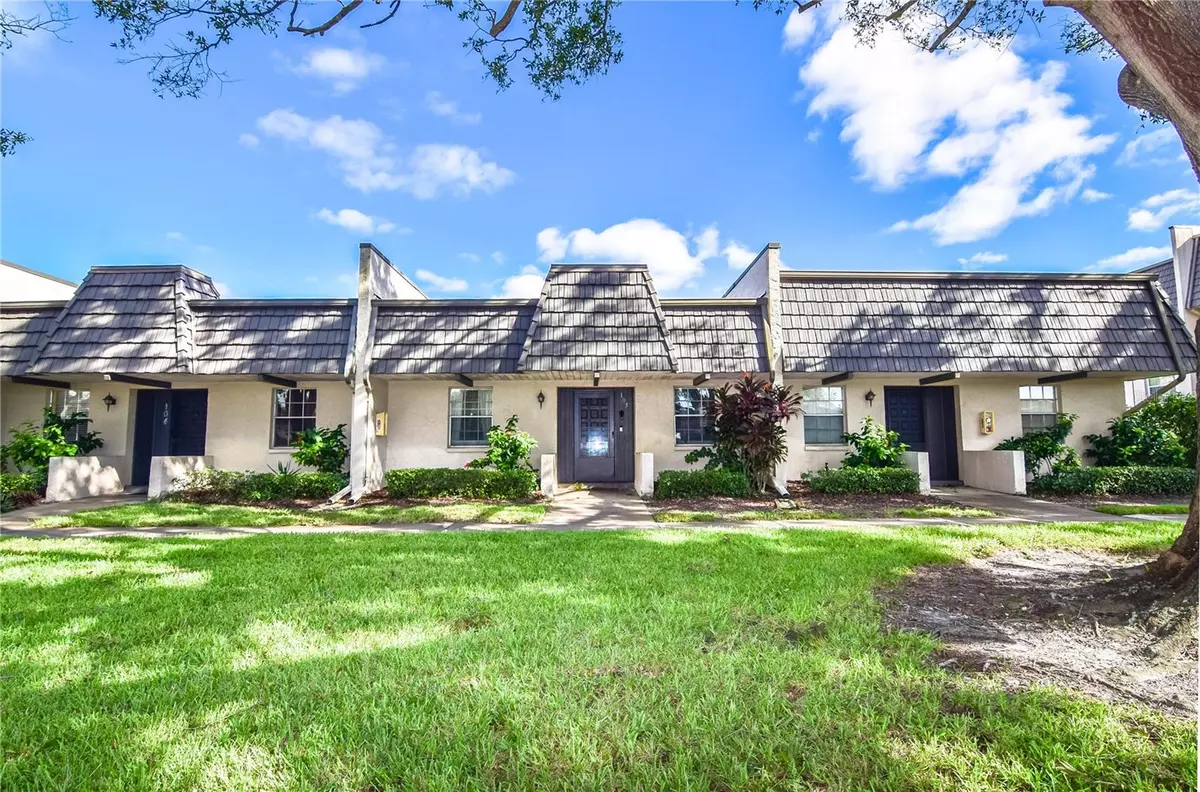 Seminole, FL 33777,8755 BARDMOOR BLVD #105