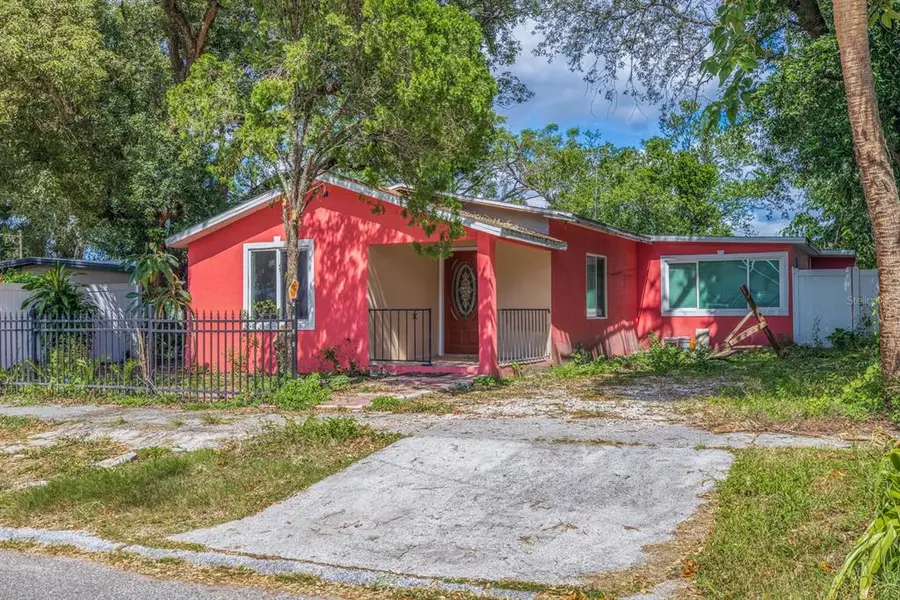 3508 E SHADOWLAWN AVE, Tampa, FL 33610