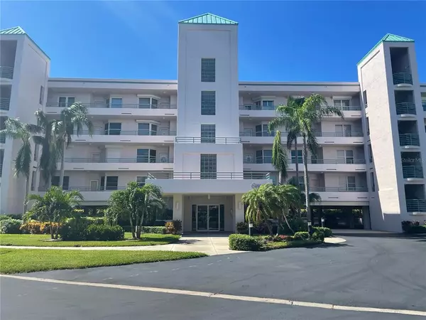 St Pete Beach, FL 33707,8000 SAILBOAT KEY BLVD S #201