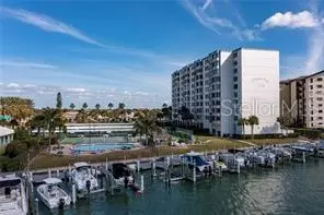 Clearwater, FL 33767,660 ISLAND WAY #802