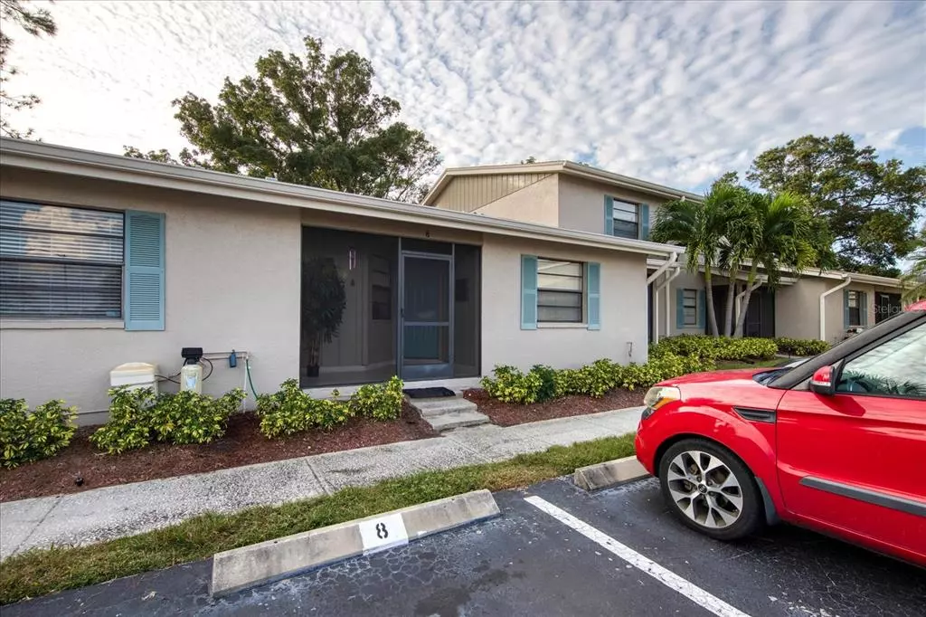 Largo, FL 33778,2131 RIDGE RD S #8