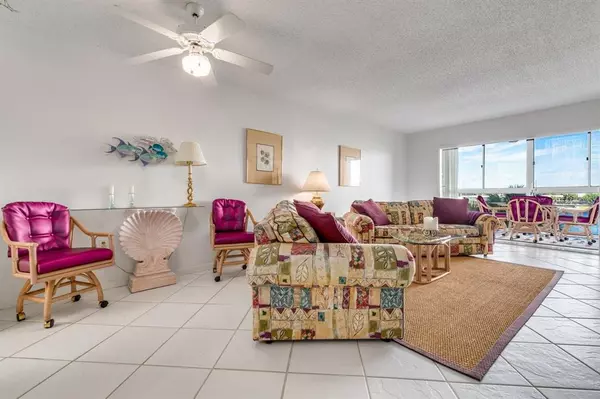 New Port Richey, FL 34652,4939 FLORAMAR TER #309