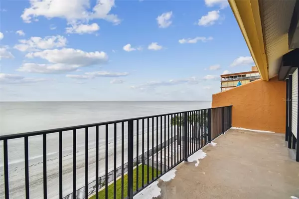 Redington Beach, FL 33708,16330 GULF BLVD W #303