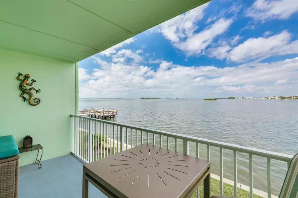 Dunedin, FL 34698,464 N PAULA DR #221