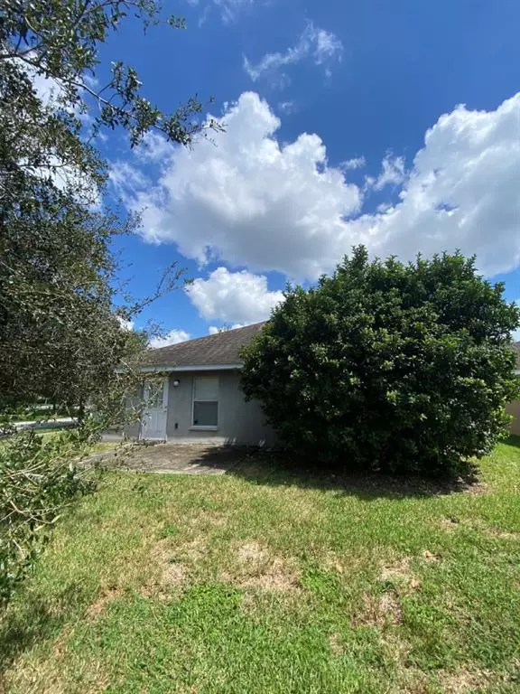 Wimauma, FL 33598,10801 STANDING STONE DR