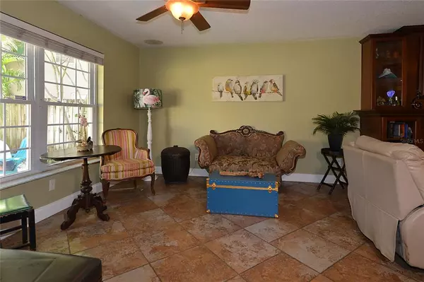 Dunedin, FL 34698,480 KIRKLAND CIR