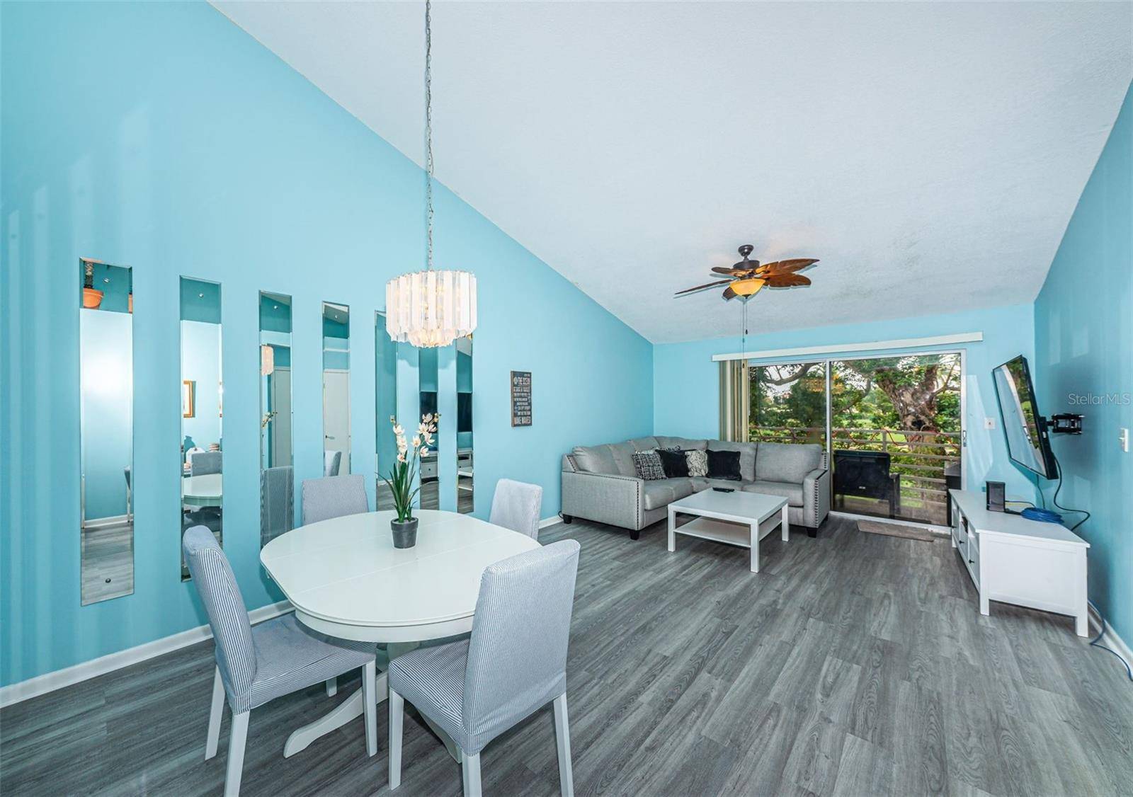 St Petersburg, FL 33715,6077 BAHIA DEL MAR BLVD #224