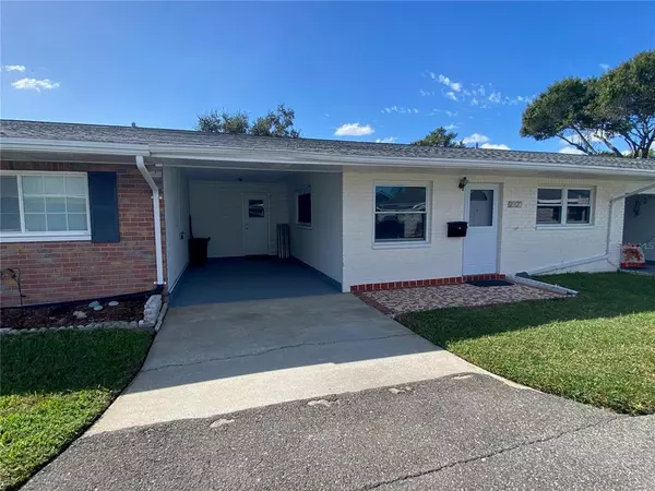 Pinellas Park, FL 33782,5075 LILY STREET PL N #140