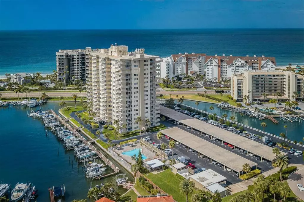 Clearwater, FL 33767,1621 GULF BLVD #406