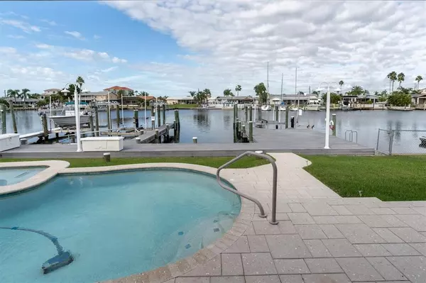 New Port Richey, FL 34652,3701 CORSAIR CT