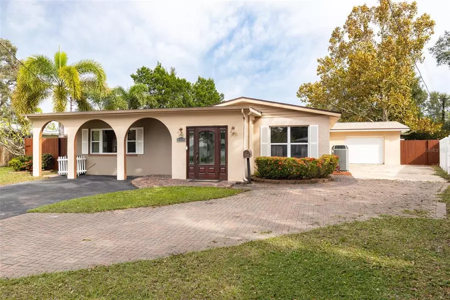 6439 34TH TER N, St Petersburg, FL 33710