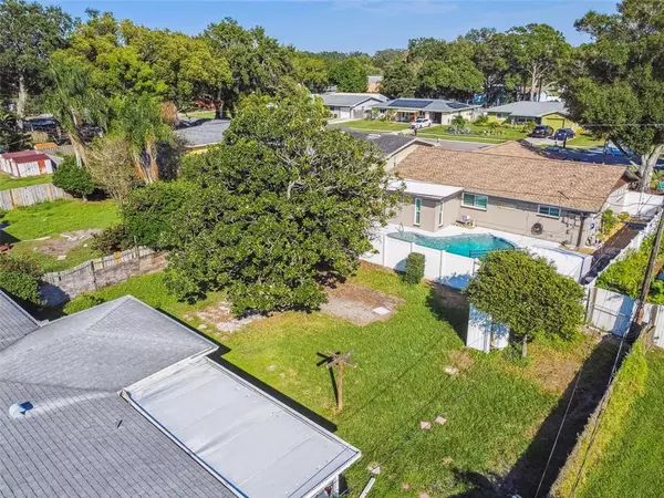 Dunedin, FL 34698,1419 GLADYS CIR