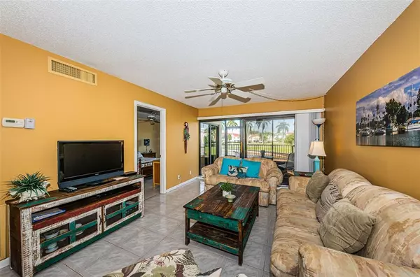 St Petersburg, FL 33715,6294 BAHIA DEL MAR CIR #116