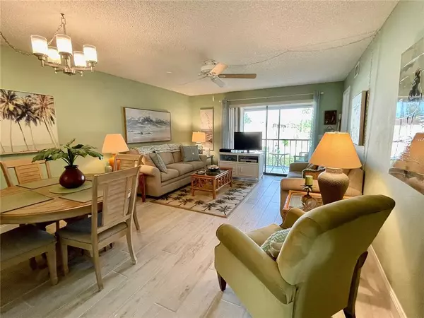 Clearwater, FL 33761,2400 WINDING CREEK BLVD #17-205