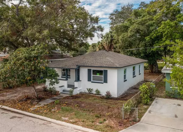 811 21ST ST S,  St Petersburg,  FL 33712