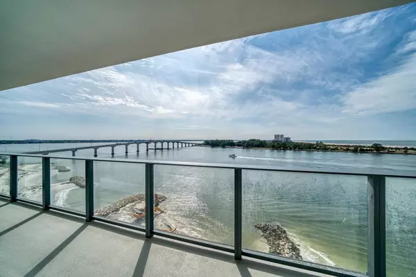 691 S GULFVIEW BLVD #915, Clearwater Beach, FL 33767