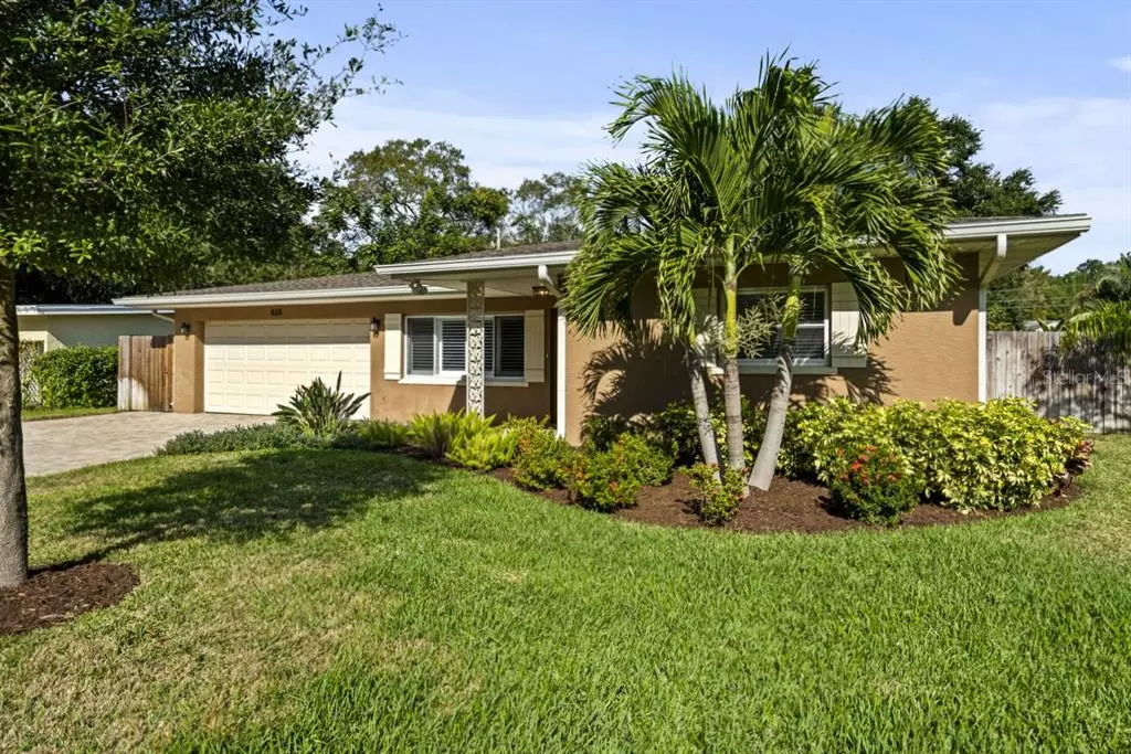 Dunedin, FL 34698,828 JAMES ST