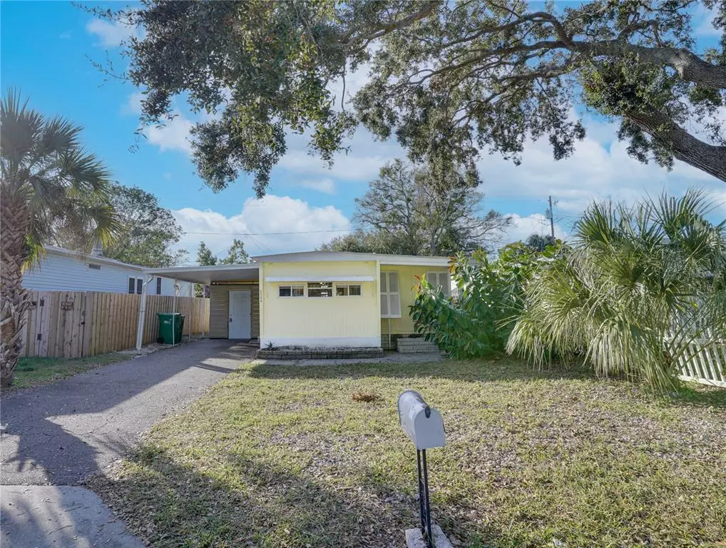 St Petersburg, FL 33709,5134 YELLOW PINE ST N