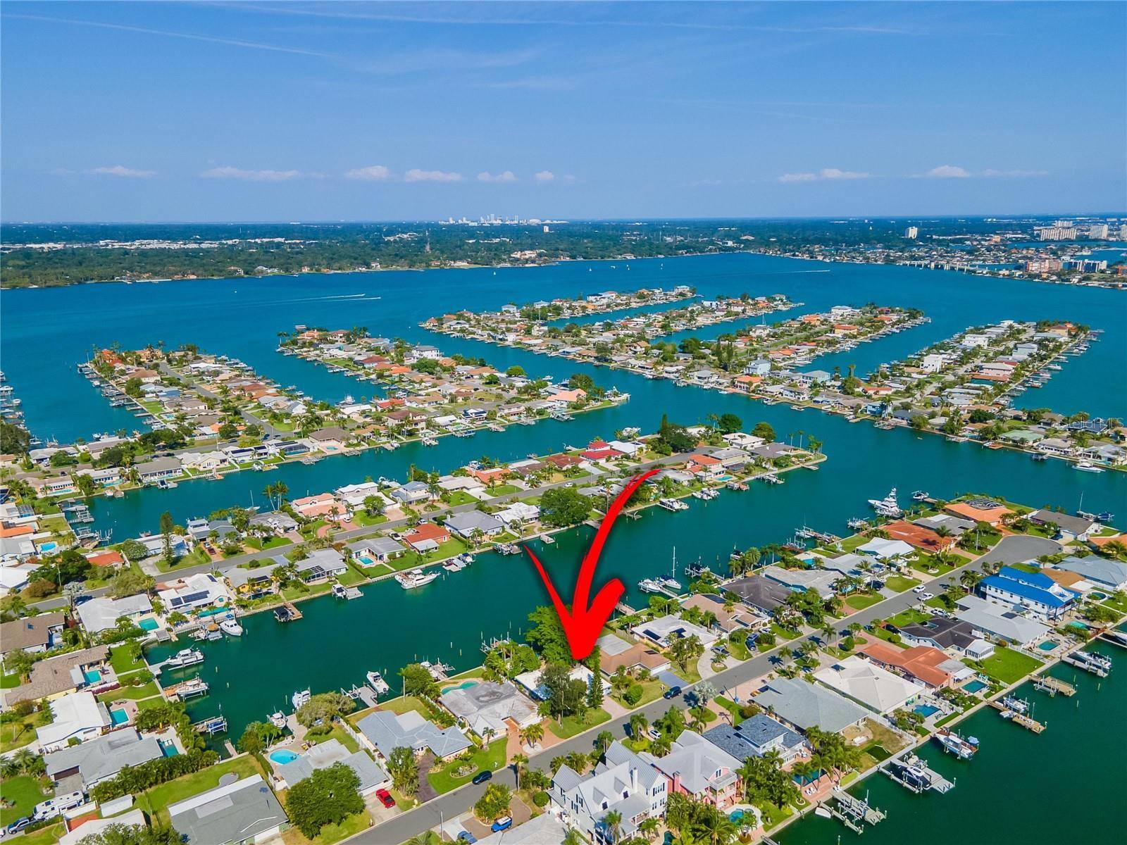11955 5TH ST E, Treasure Island, FL 33706
