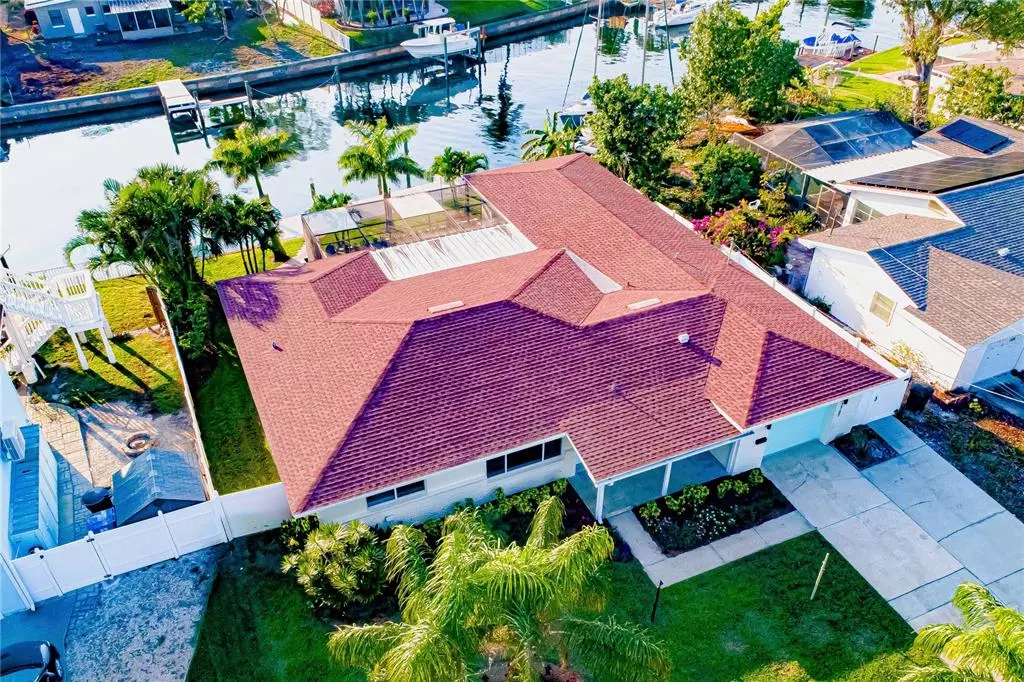 St Petersburg, FL 33705,3701 COQUINA KEY DR SE