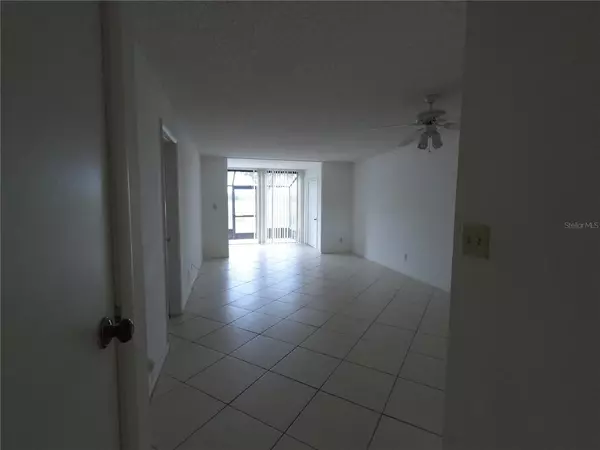 Clearwater, FL 33762,2049 SKIMMER CT W #313