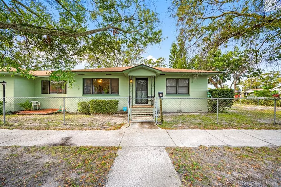 201 27TH ST S, St Petersburg, FL 33712