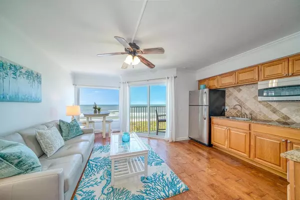 Belleair Beach, FL 33786,3200 GULF BLVD #214