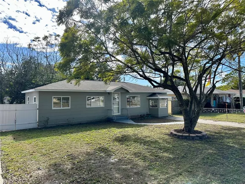 5210 43RD TER N, St Petersburg, FL 33709