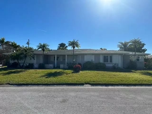 Seminole, FL 33772,5565 OAKHURST DR