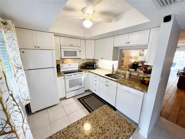 Dunedin, FL 34698,938 VIRGINIA ST #104