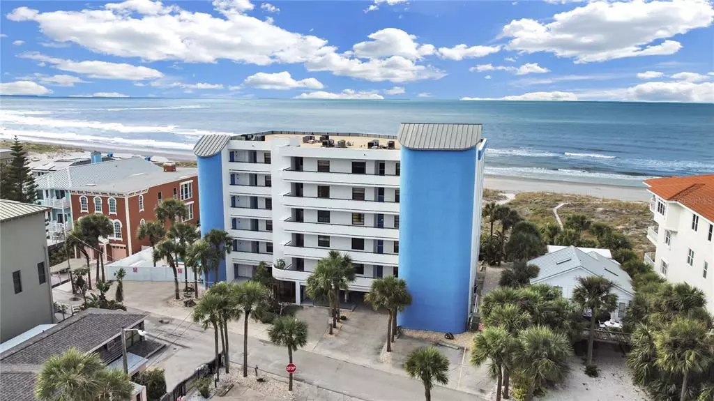 Madeira Beach, FL 33708,13336 GULF BLVD #105