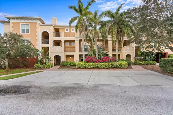 6 ACADEMY WAY S #22D, St Petersburg, FL 33711