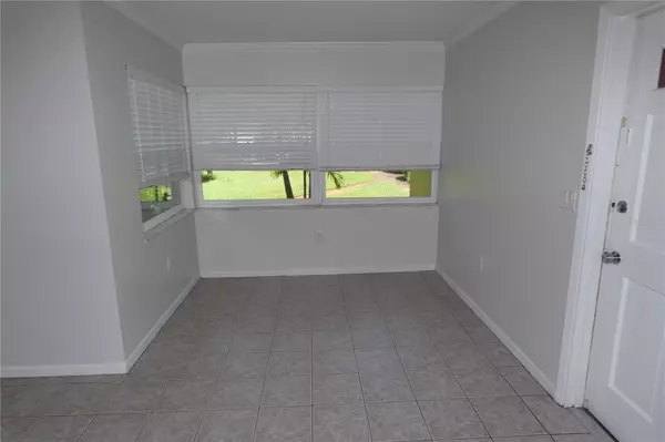 St Petersburg, FL 33710,5821 8TH AVE N #101