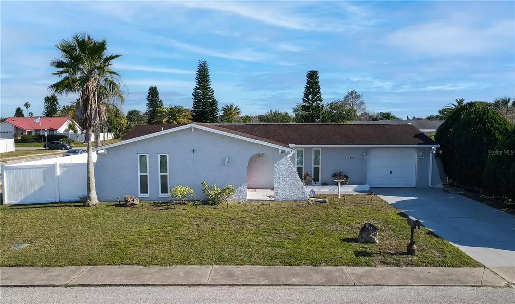 7340 LINCOLN PARK LN, Port Richey, FL 34668