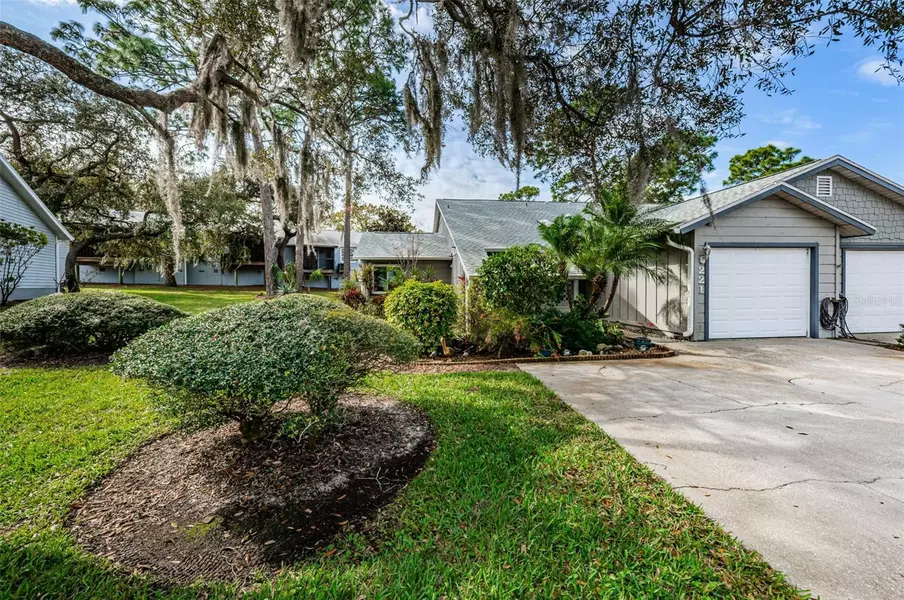 39650 US HIGHWAY 19 N #221, Tarpon Springs, FL 34689