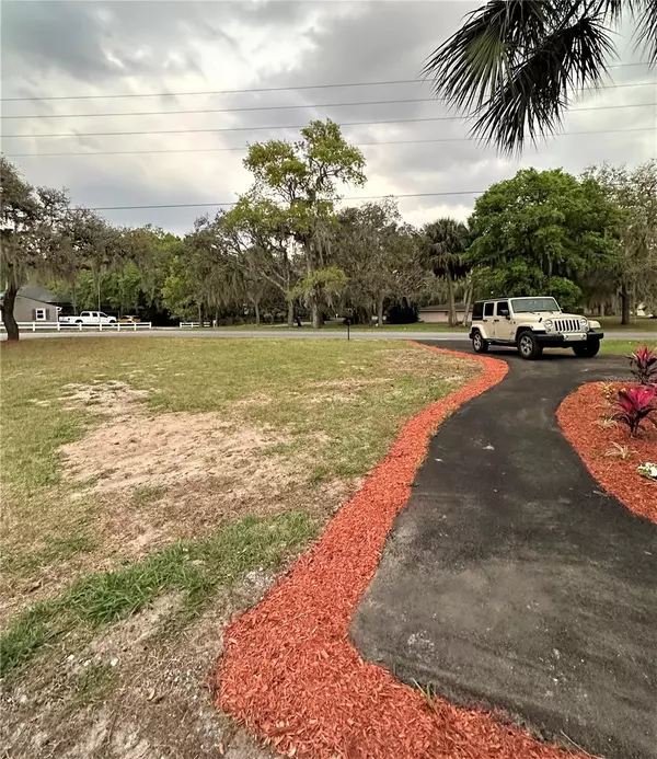 New Port Richey, FL 34654,9161 ROYAL PALM AVE