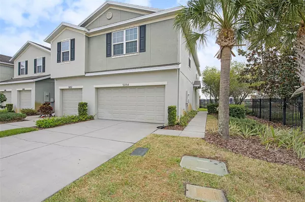 Tampa, FL 33619,5054 WHITE SANDERLING CT