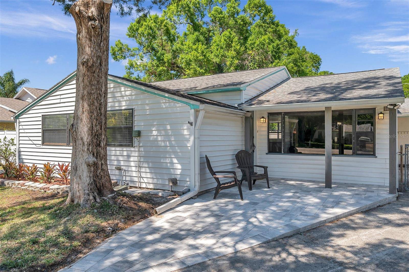 Tampa, FL 33603,1705 W AVON CT